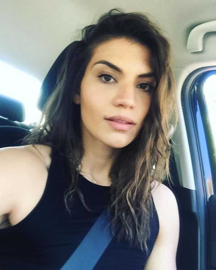 22χρονη που ζύγιζε 137 κιλά αποκάλυψε τι αλλαγή έκαναν 3 χρόνια γυμναστικής στο σώμα της - Εικόνα 15 22χρονη που ζύγιζε 137 κιλά αποκάλυψε τι αλλαγή έκαναν 3 χρόνια γυμναστικής στο σώμα της - Εικόνα 15