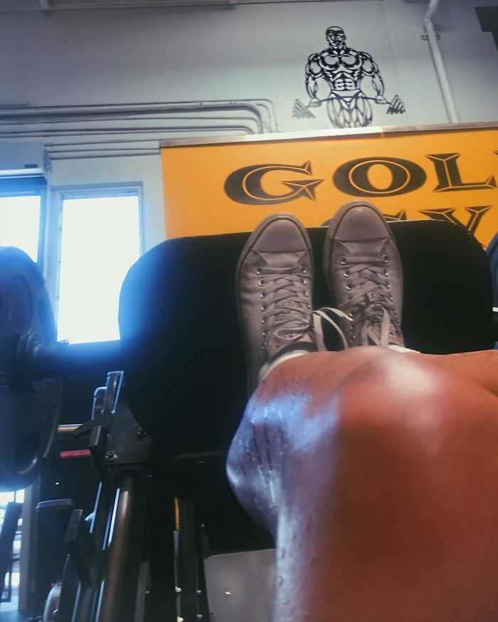 22χρονη που ζύγιζε 137 κιλά αποκάλυψε τι αλλαγή έκαναν 3 χρόνια γυμναστικής στο σώμα της - Εικόνα 7 22χρονη που ζύγιζε 137 κιλά αποκάλυψε τι αλλαγή έκαναν 3 χρόνια γυμναστικής στο σώμα της - Εικόνα 7