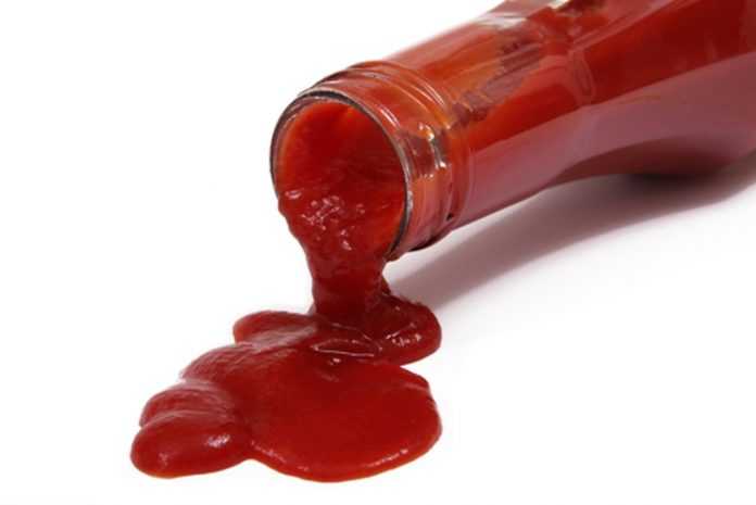 ketchup-closeup