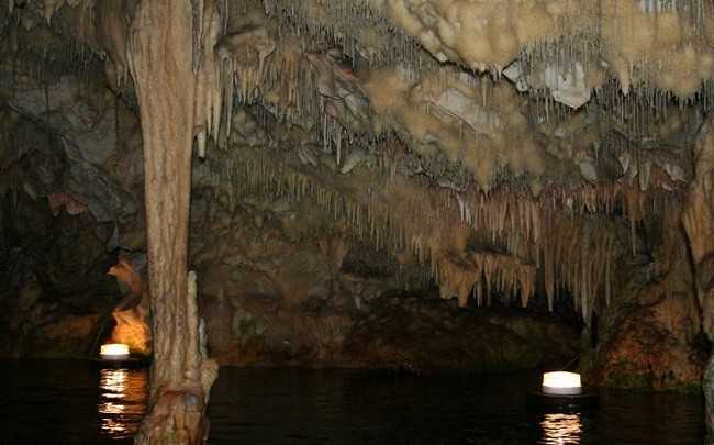 Στη Λακωνία βρίσκεται ένα από τα ομορφότερα σπήλαια στον κόσμο (vid) 4
