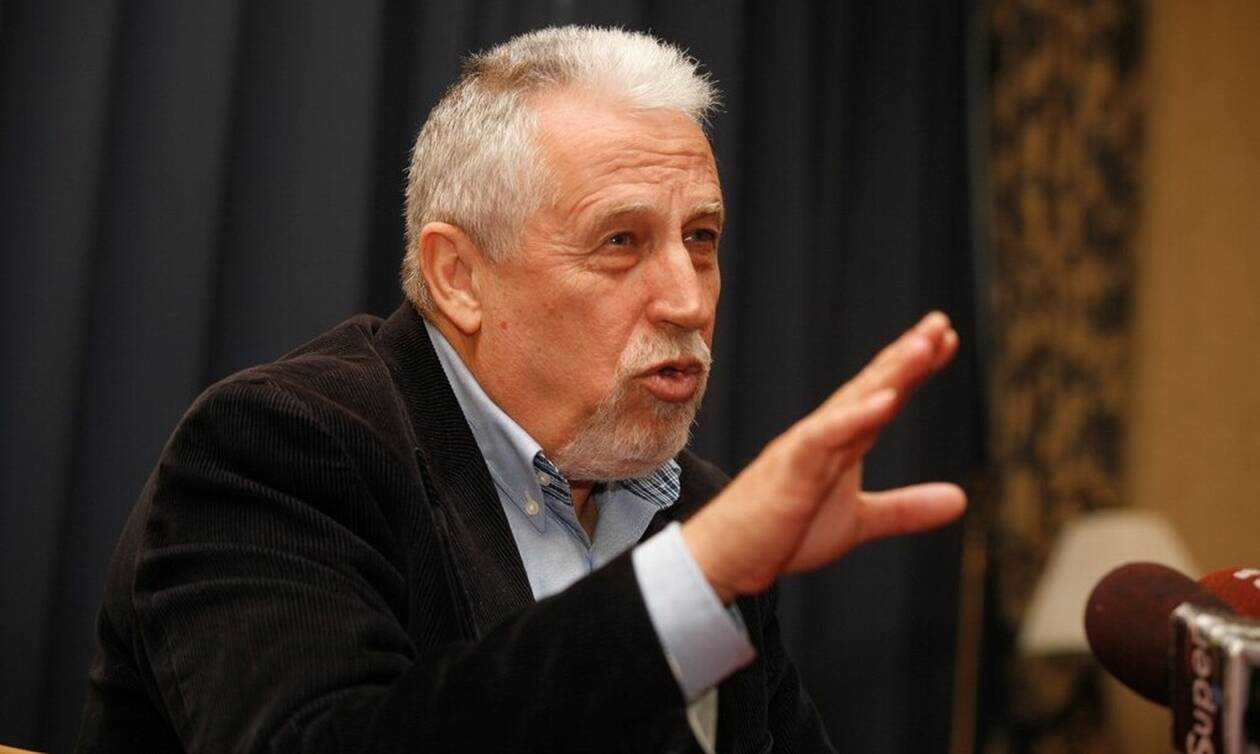 Γιάννης Μανώλης: Κατέρρευσε στην παραλία – Αυτή είναι η αιτία θανάτου του πρώην βουλευτή