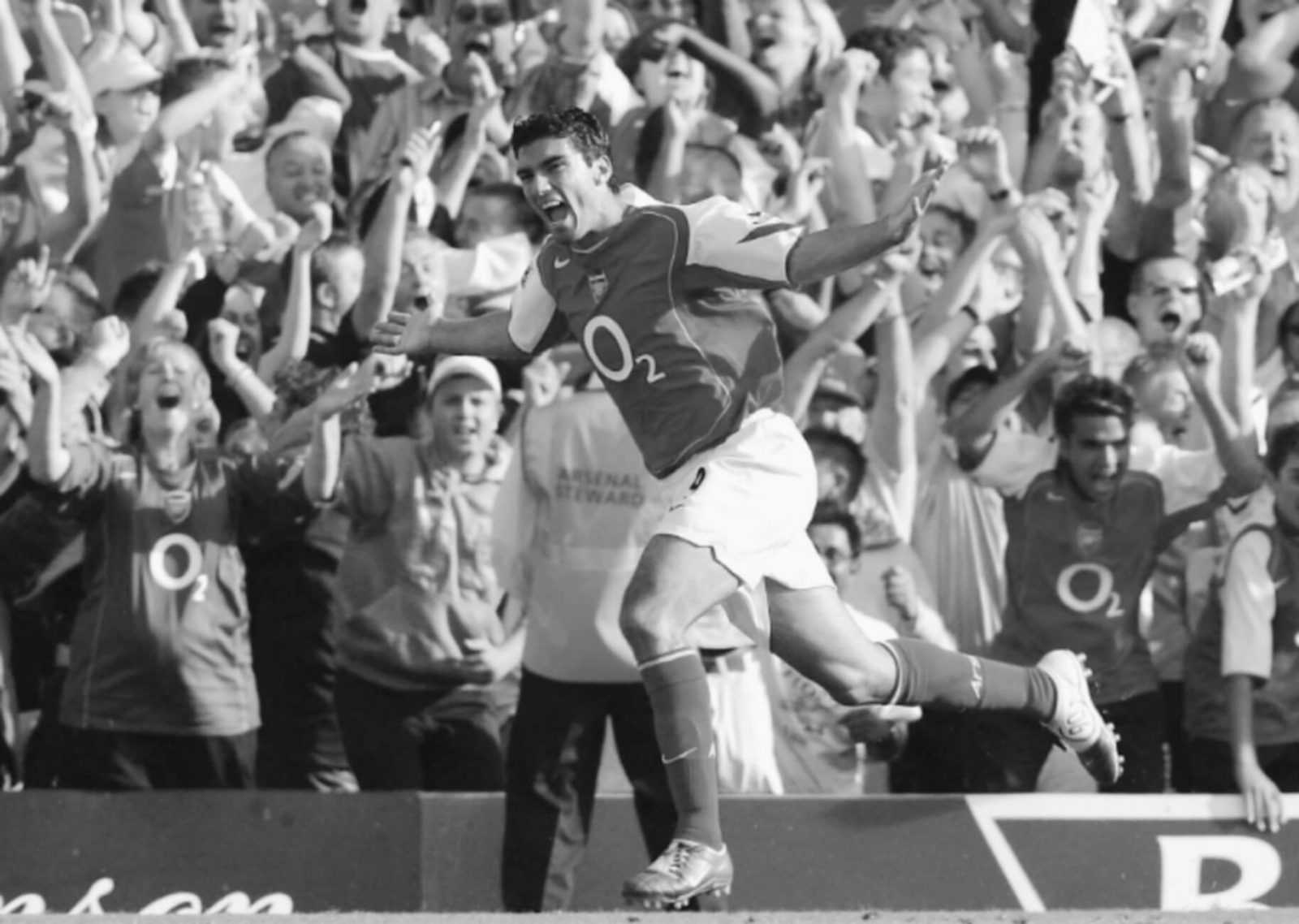 Ρέγιες: Παντού έγραφε ιστορία. Αήττητο με Άρσεναλ – Γκολ τίτλου με Ρεάλ – Τρία σερί Europa με Σεβίλλη