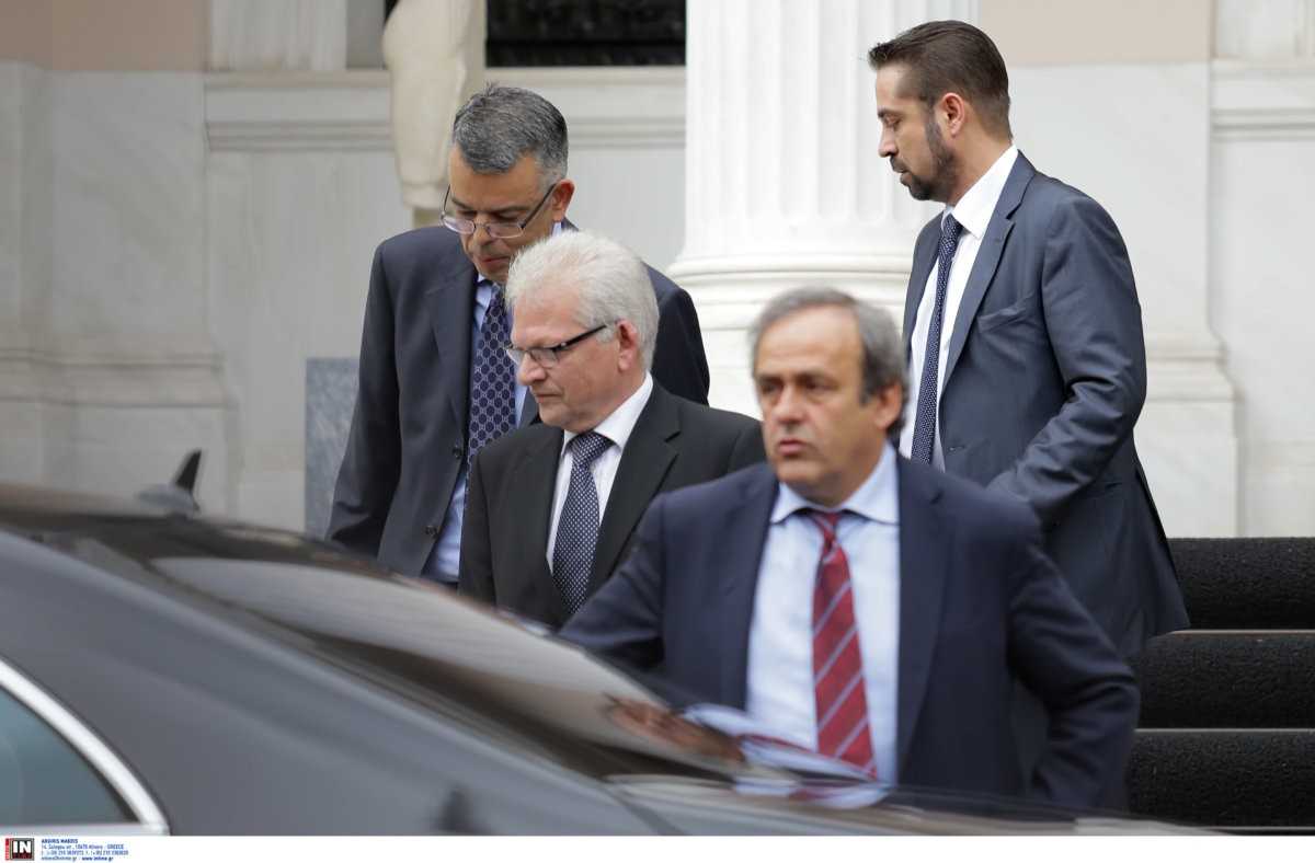 “Επίθεση” Πλατινί σε Ινφαντίνο: “Δεν γίνεται να είναι αυτός πρόεδρος της FIFA.”