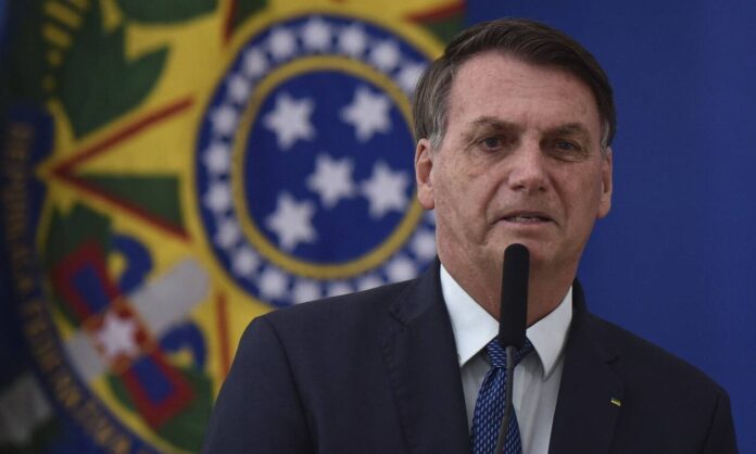koronoios-1185670-zaih-brazil.jpg
