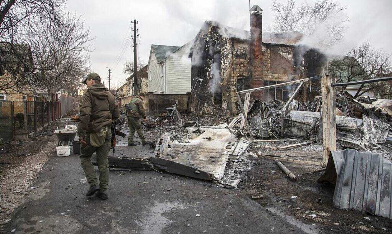 Ουκρανία: Διαψεύδουν οι Ρώσοι την εκτέλεση Ουκρανών στρατιωτών στο Φιδονήσι – «Αιχμαλωτίστηκαν όλοι»