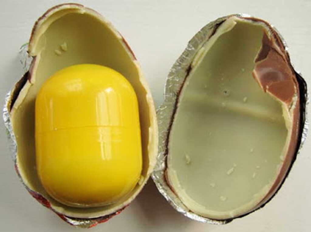 Kinder αυγά: Γιατί έχουν πάντα το παιχνίδι σε κίτρινη θήκη;