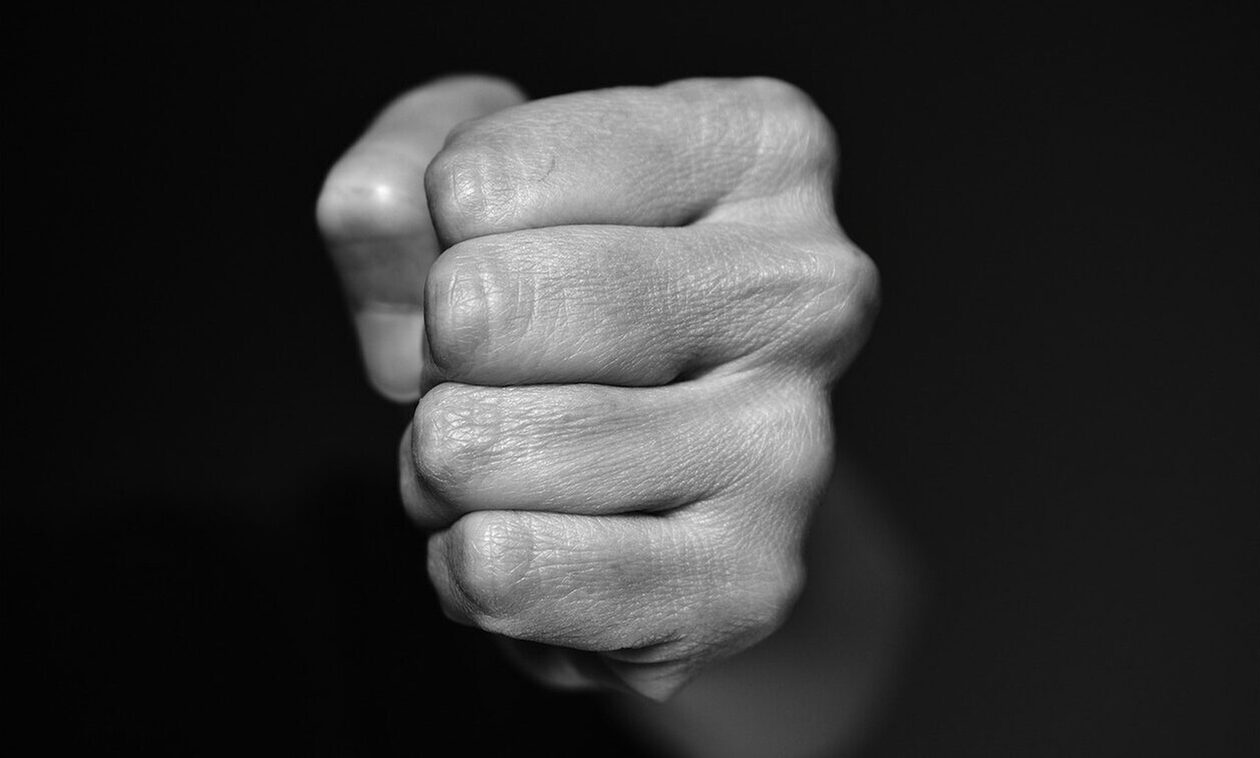 Απολογείται σήμερα πασίγνωστος ποινικολόγος για ενδοοικογενειακή βία