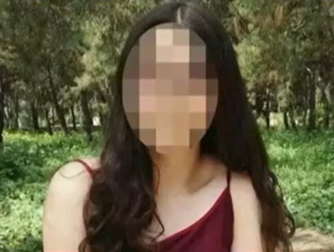 22χρονη Ειρήνη - Ερμού: Το σακίδιο έσωσε από το μοιραίο μαχαίρωμα την κοπέλα