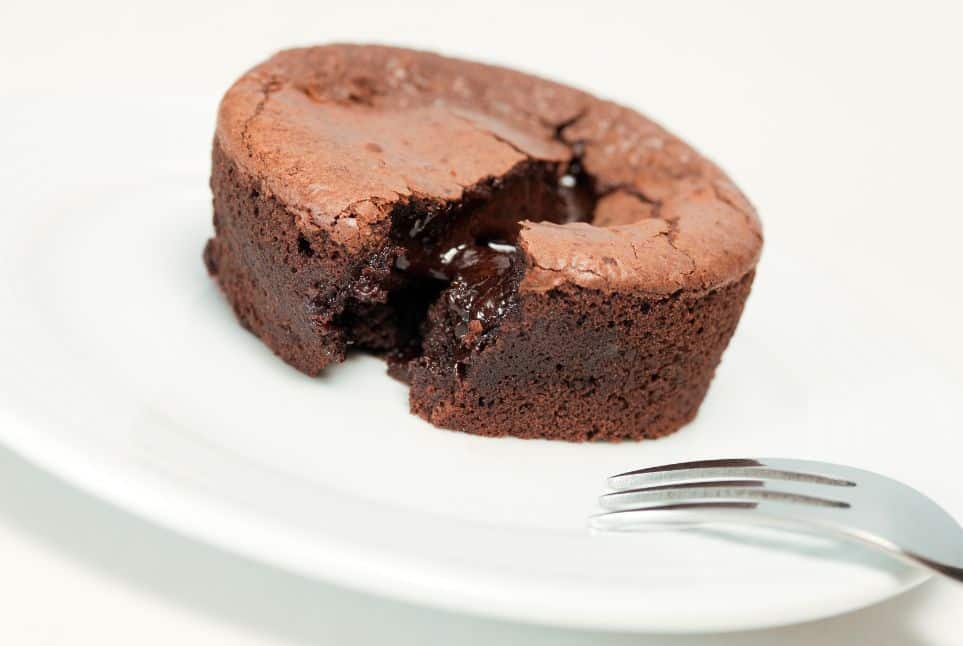 Σουφλέ σοκολάτας για να υποκλιθούν όλοι με πανεύκολη συνταγή