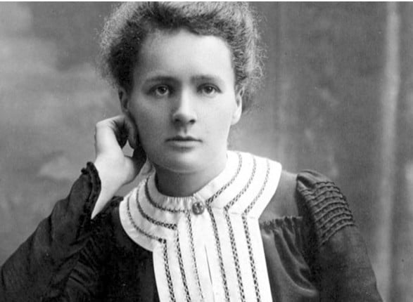 Καλλιρρόη Παρρέν: Η πρώτη Ελληνίδα φεμινίστρια έβγαλε την εφημερίδα που οι Αθηναίες διάβαζαν κρυφά