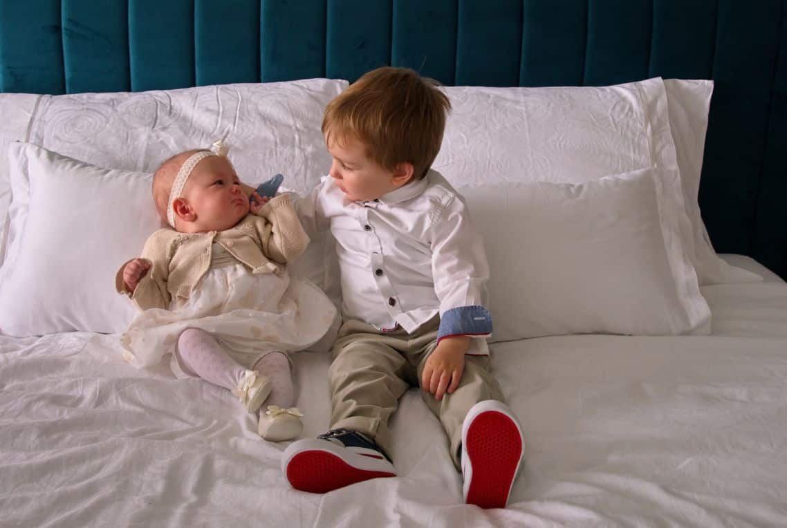 Γιατί η αδερφική σχέση είναι ό,τι σημαντικότερο έχουμε στη ζωή μας;