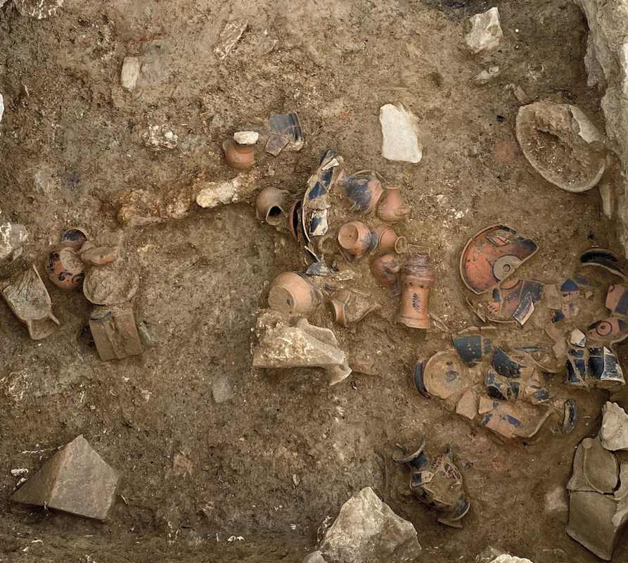 Πώς ένας φλύαρος κάτοικος οδήγησε σε ένα από τα μεγαλύτερα ευρήματα στην ελληνική αρχαιολογία - Τον χαμένο ναό της Αρτέμιδος 2.800 ετών