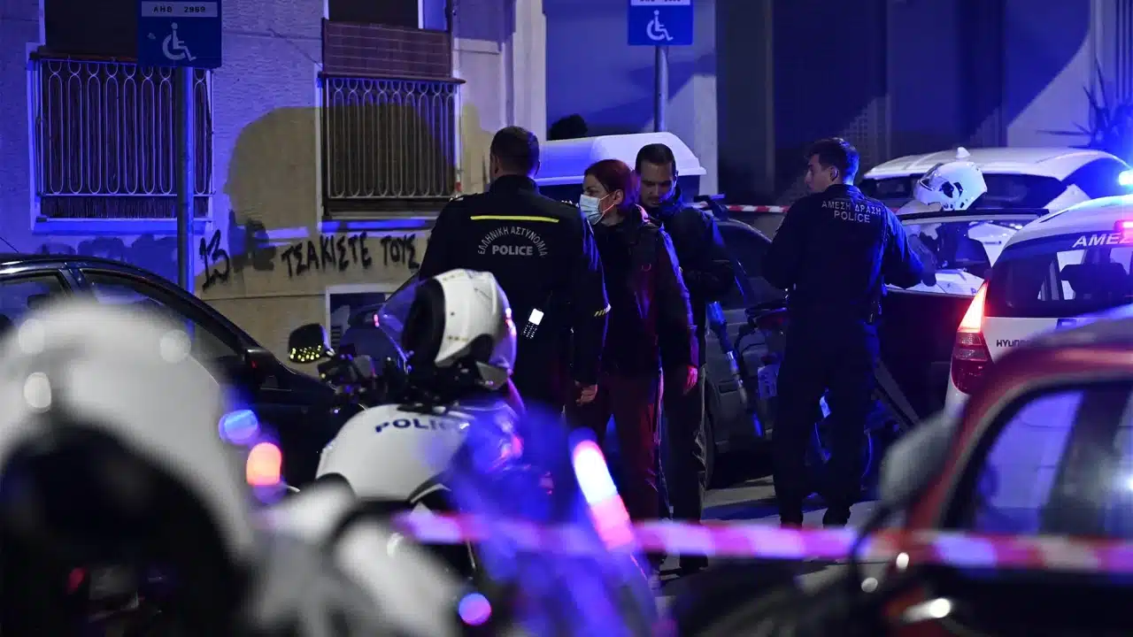 Φρικτή γυναικοκτονία στους Αμπελόκηπους: «Η αδελφή μου ένιωθε συνέχεια φόβο»