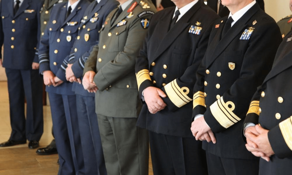 Αναδρομικά αποστράτων 2025: Όλα όσα πρέπει να γνωρίζεις για 7 ταμεία