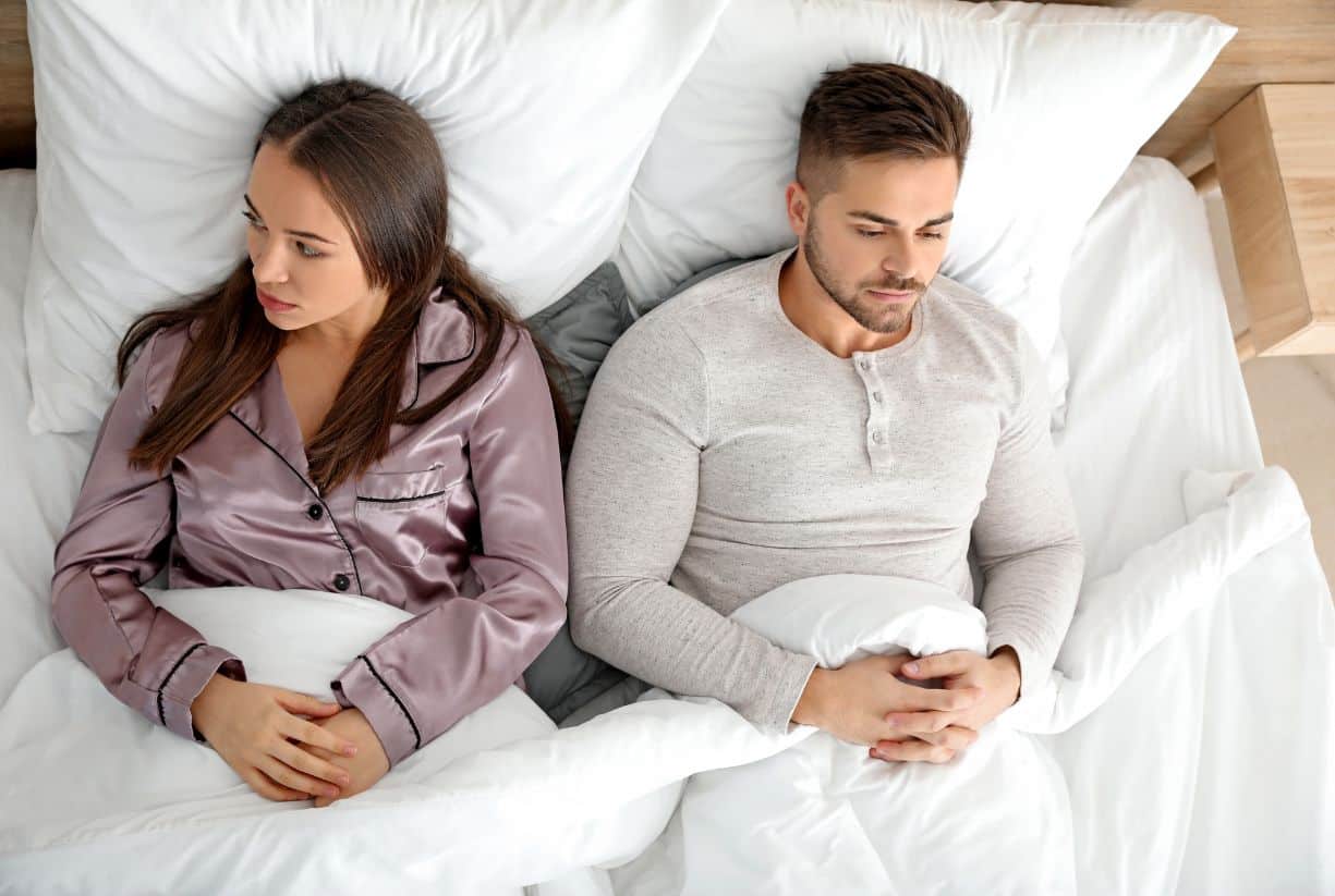 Πώς συνδέεται η στυτική δυσλειτουργία με την αϋπνία