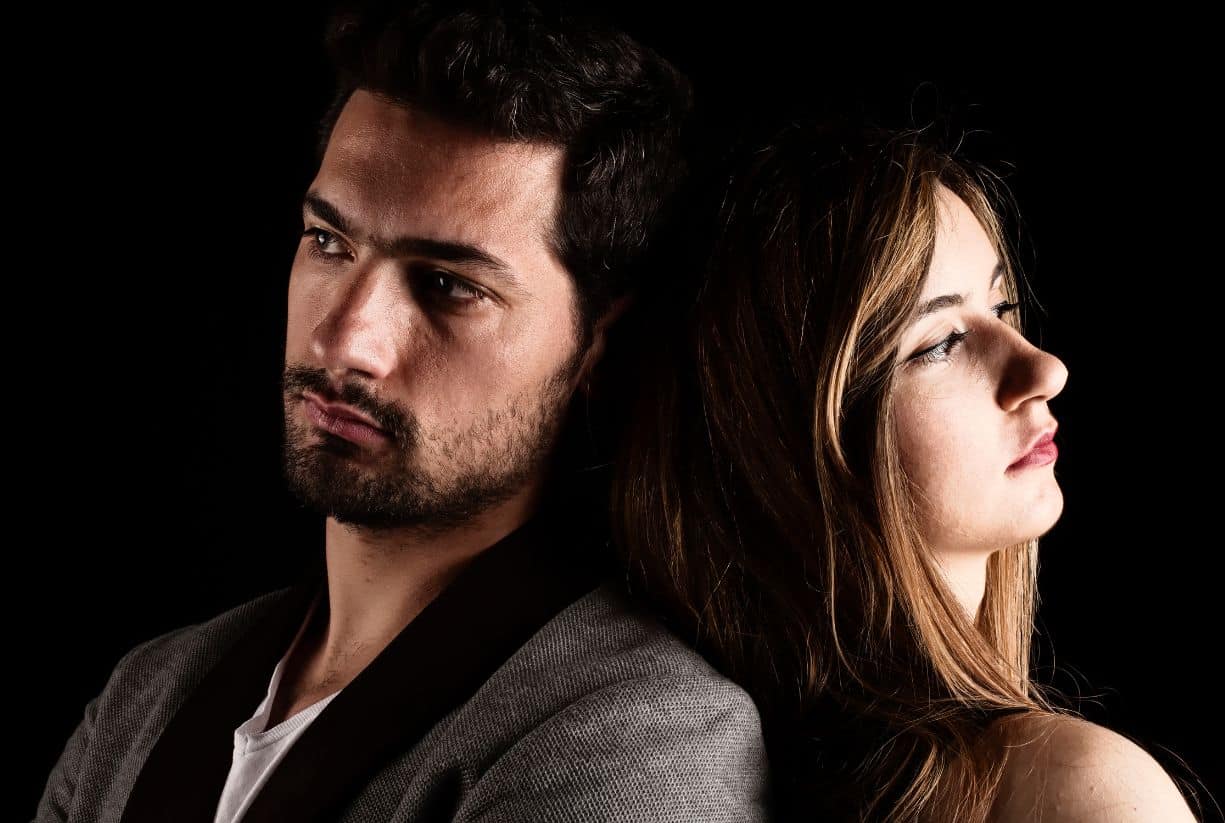 Έρωτας χωρίς όρια: Όταν οι ταξικές διαφορές δοκιμάζουν τη σχέση