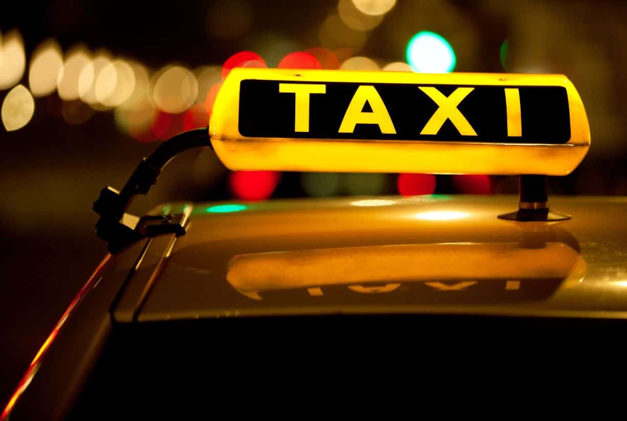 Ταξιτζής πήρε τον πιο απρόσμενο επιβάτη - Έναν επιβάτη που του άλλαξε τη ζωή