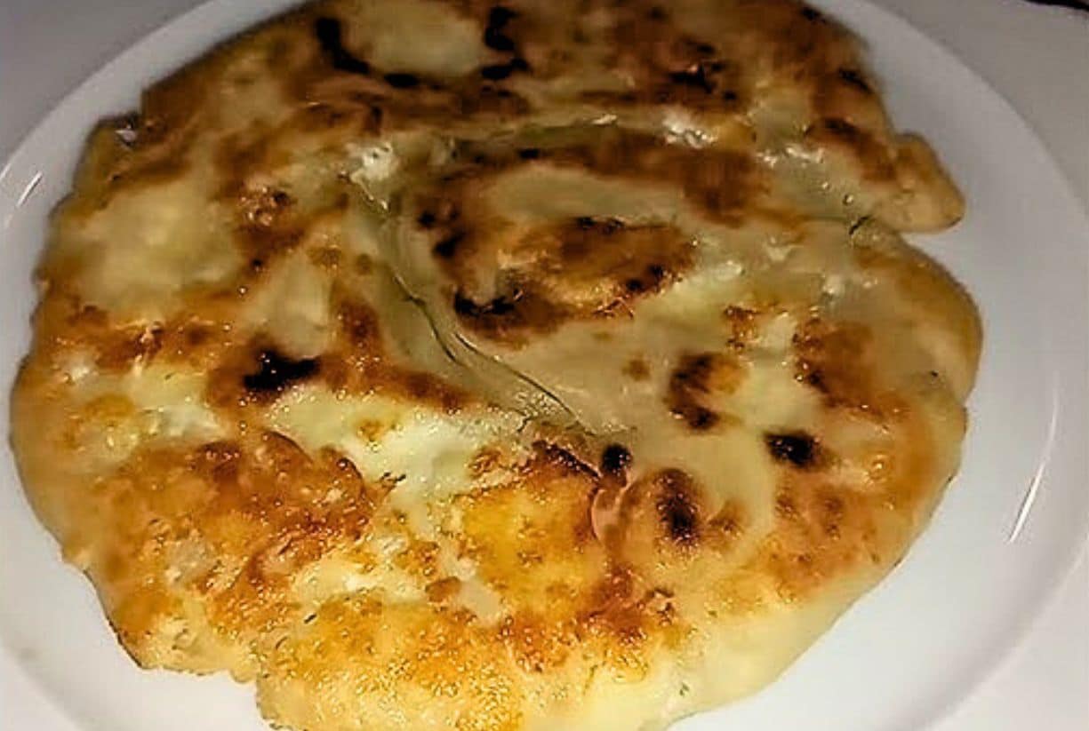 Συνταγή για να φτιάξεις αφράτο παραδοσιακό τηγανόψωμο