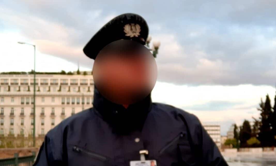 Αστυνομικός της Βουλής: Βίντεο - σοκ με παιδιά βρήκαν στο λάπτοπ του