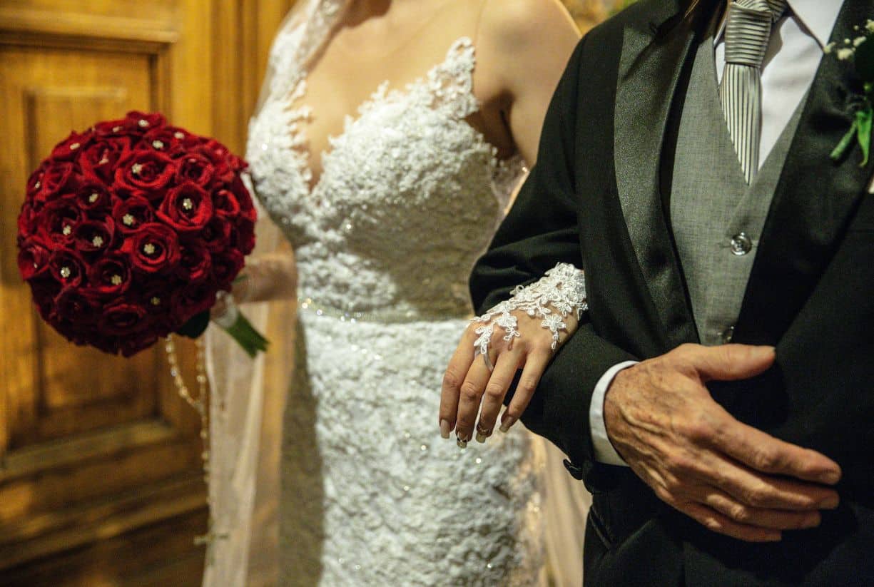 Έτσι ένιωσα όταν είδα τη μέλλουσα γυναίκα μου να ανεβαίνει τα σκαλιά της εκκλησίας