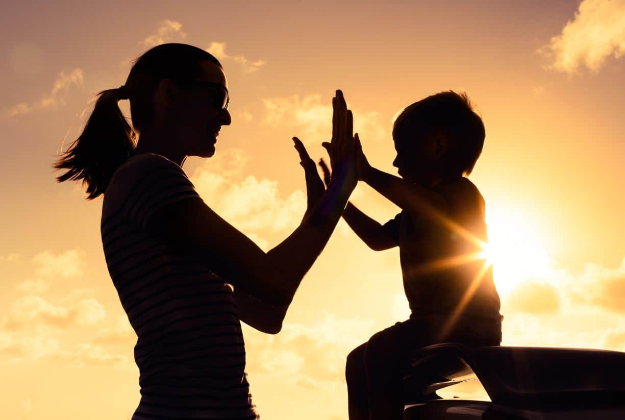 Peaceful parenting: 2 λόγια στον γονιό που πιστεύει, αλλά δυσκολεύεται να το εφαρμόσει
