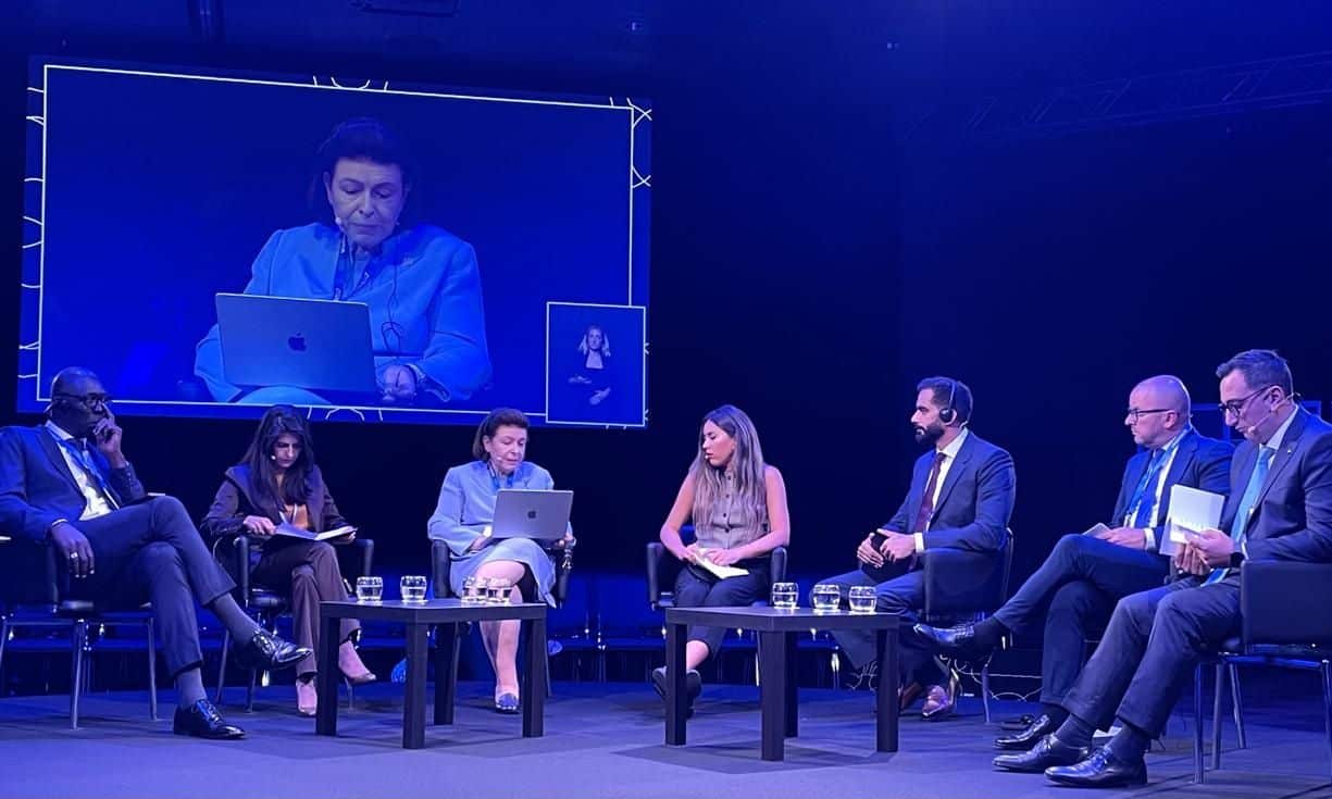 Μενδώνη: Συναντήθηκε με υπουργούς Πολιτισμού για την προστασία της πολιτιστικής κληρονομιάς