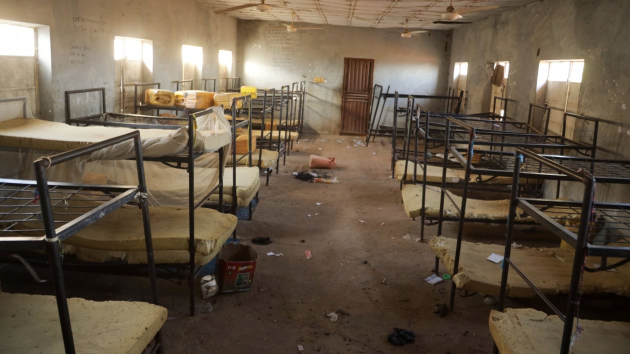 Φρίκη στη Νιγηρία: Ισλαμιστές απήγαγαν 227 μαθητές και καθηγητές από χριστιανικό σχολείο