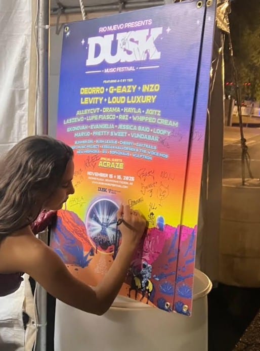 Η Evangelia γίνεται η πρώτη Ελληνίδα καλλιτέχνιδα που εμφανίζεται στο Dusk Music Festival