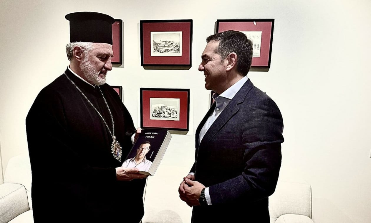 Συνάντηση Αρχιεπισκόπου Ελπιδοφόρου – Τσίπρα: Τα θέματα συζήτησης και το δώρο του πρώην πρωθυπουργού