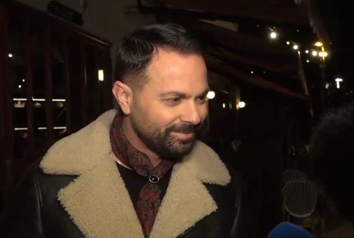 Θύμα άγριου ξυλοδαρμού ο τραγουδιστής Ηλίας Βρεττός