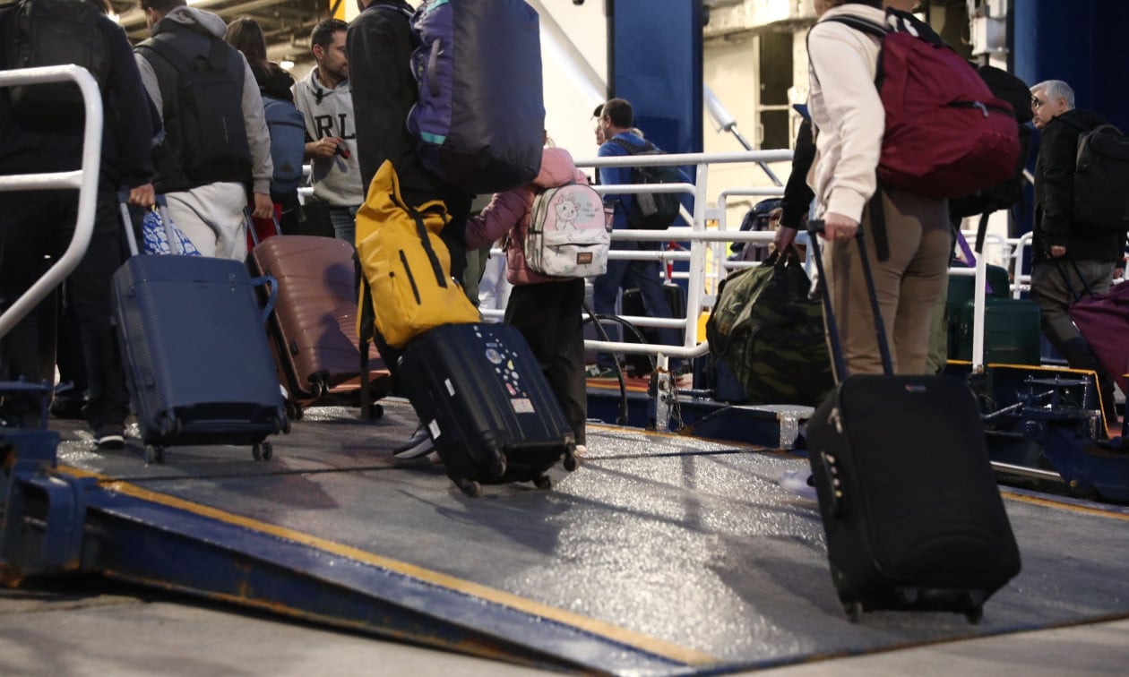 Ξεκίνησε η επιστροφή των εκδρομέων του Πάσχα – Αυξημένη κίνηση στα λιμάνια της Αττικής