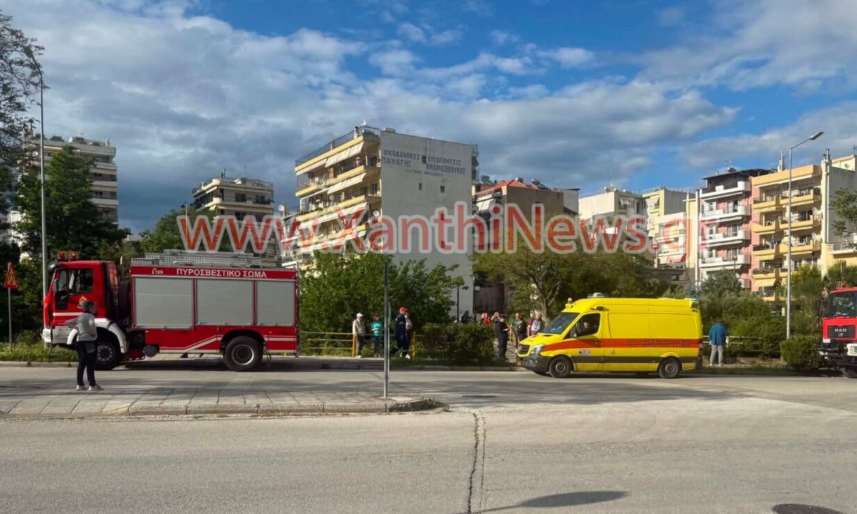 Συναγερμός στην Ξάνθη: 17χρονη έπεσε από πεζογέφυρα – Εικόνες από το σημείο