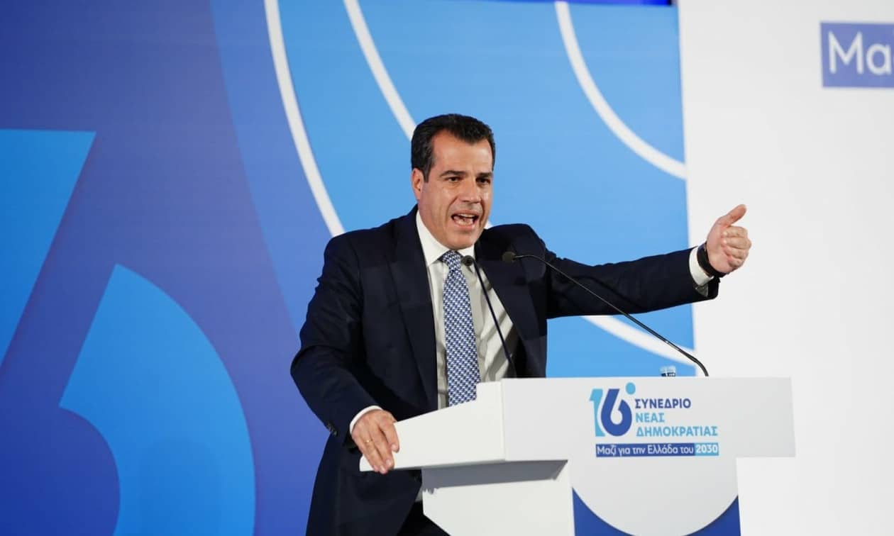Πλεύρης στο συνέδριο: Η ΝΔ στηρίζεται σε έθνος, θρησκεία και οικογένεια