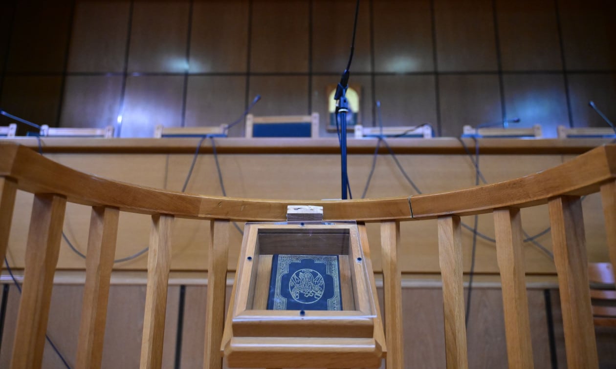 Συζυγοκτονία στους Αμπελοκήπους: «Θόλωσα όταν είπε ότι θα φύγει με τα παιδιά», κατέθεσε ο δράστης